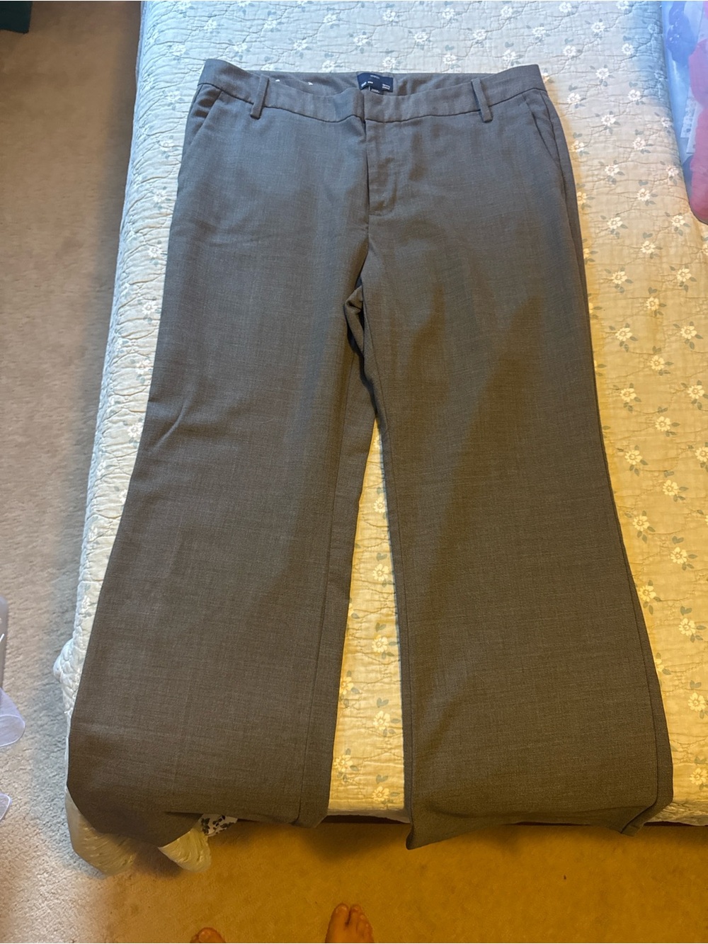 GAP Women's Wide-Leg Jeans in Brown